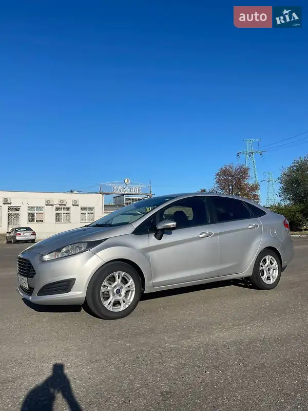 Ford Fiesta 2013 VIN WF0DXXGAKDDC48241 фото оголошення 9 з 45