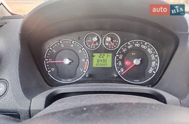 Хэтчбек Ford Fiesta 2007 в 