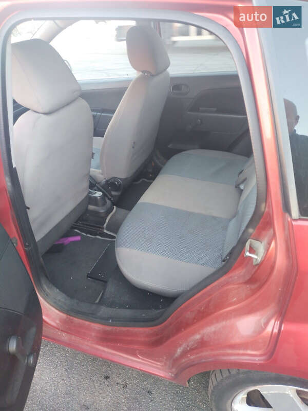 Хэтчбек Ford Fiesta 2007 в Киеве