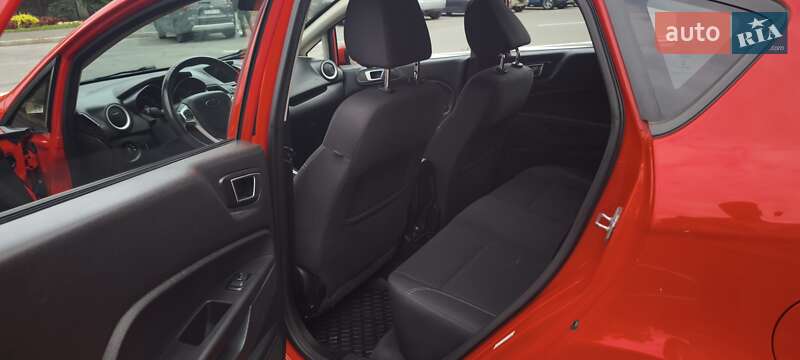 Хетчбек Ford Fiesta 2014 в Харкові
