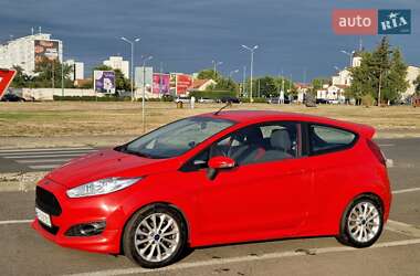 Хэтчбек Ford Fiesta 2013 в 