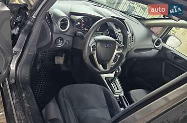 Седан Ford Fiesta 2017 в 