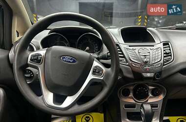 Седан Ford Fiesta 2018 в 