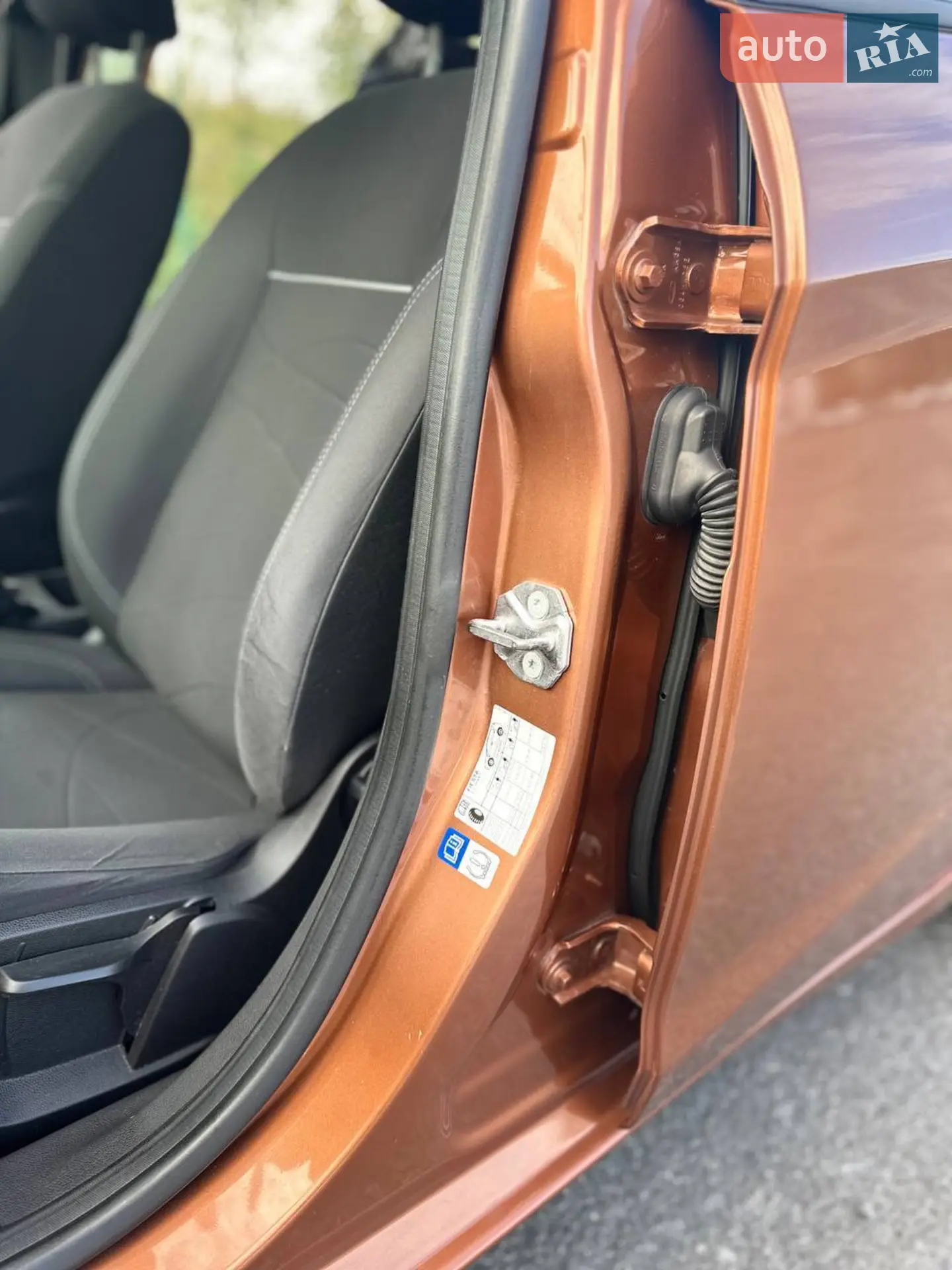 2015 Ford Fiesta - мініатюра 20