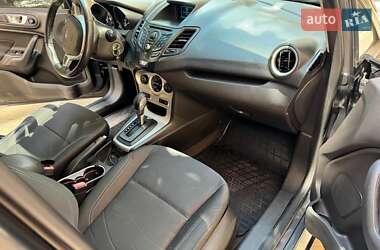 Седан Ford Fiesta 2014 в 
