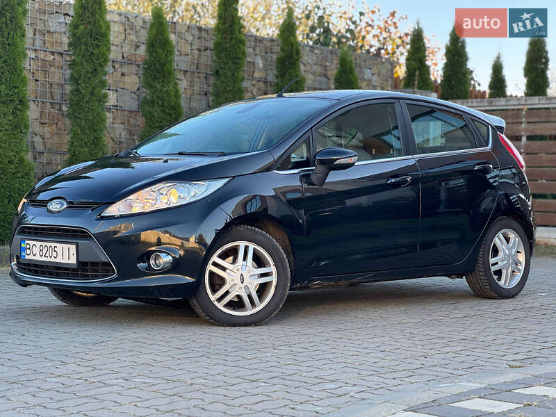 Хэтчбек Ford Fiesta 2012 в Львове фото 5 Хэтчбек Ford Fiesta 2012 в Львове