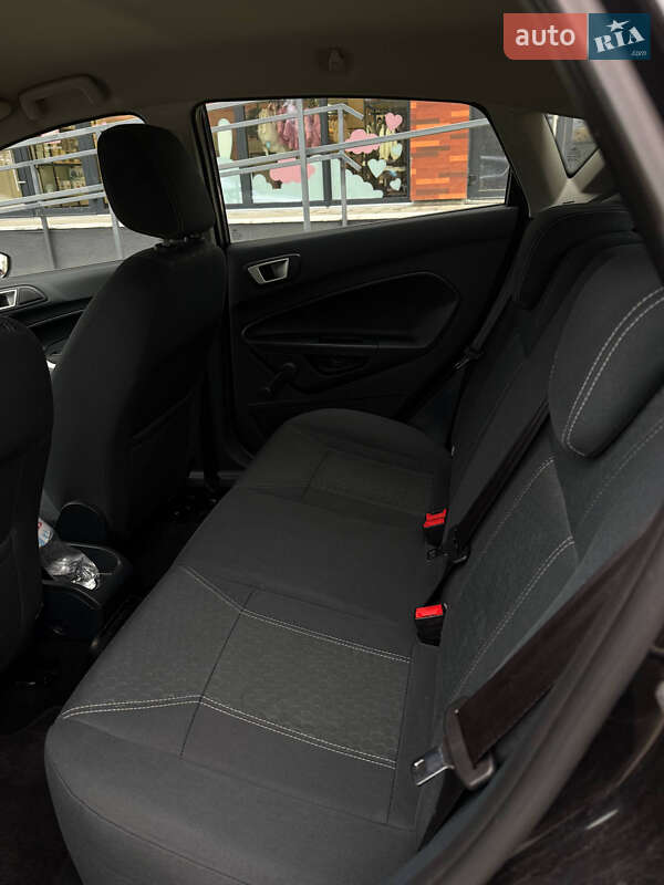 Хэтчбек Ford Fiesta 2012 в Львове фото 30 Хэтчбек Ford Fiesta 2012 в Львове