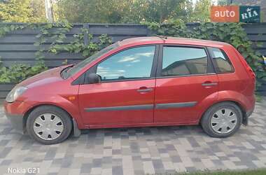 Хэтчбек Ford Fiesta 2006 в 