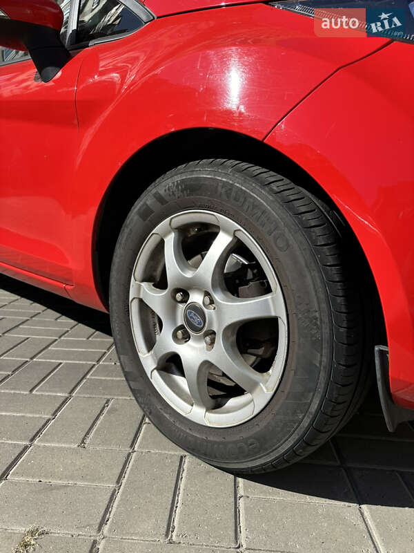 Хэтчбек Ford Fiesta 2013 в Черкассах