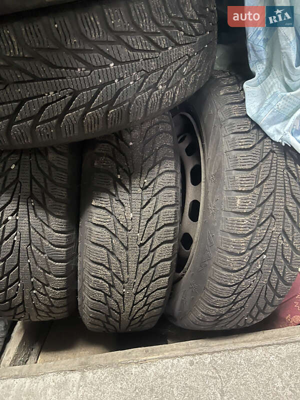 Хэтчбек Ford Fiesta 2006 в Киеве