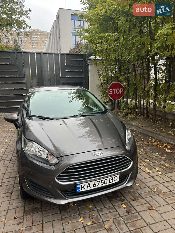Хэтчбек Ford Fiesta 2018 в Киеве