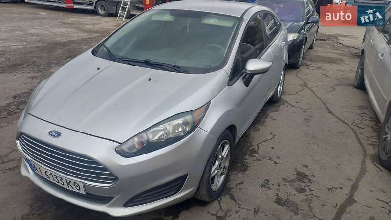 Седан Ford Fiesta 2019 в Ровно