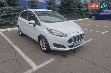 Хэтчбек Ford Fiesta 2017 в Киеве