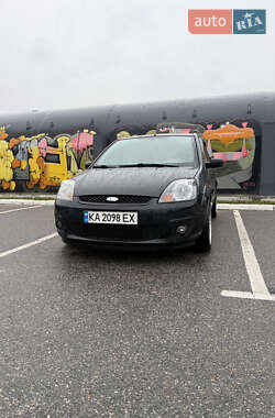 Хэтчбек Ford Fiesta 2008 в 