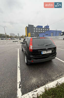 Хэтчбек Ford Fiesta 2008 в 
