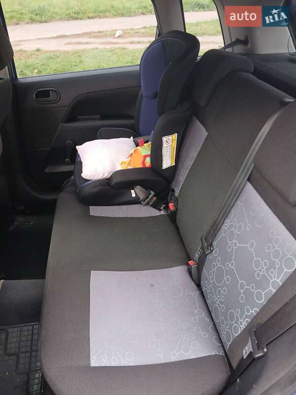 Хэтчбек Ford Fiesta 2007 в Ровно