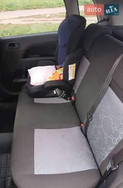 Хэтчбек Ford Fiesta 2007 в 