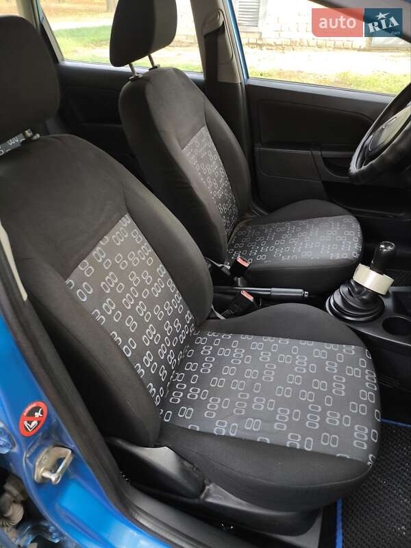 Хэтчбек Ford Fiesta 2005 в Кременчуге