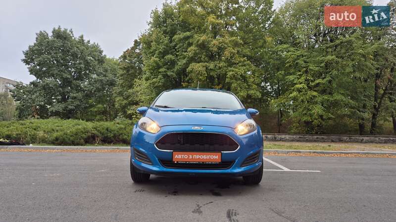 Хэтчбек Ford Fiesta 2016 в Черкассах