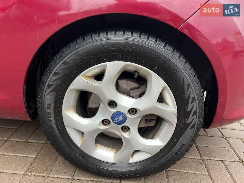 Хетчбек Ford Fiesta 2011 в Києві