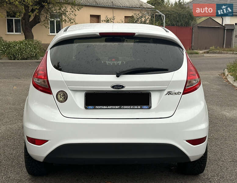 Хэтчбек Ford Fiesta 2011 в Харькове