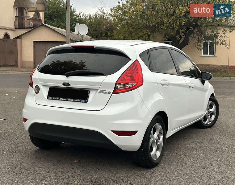 Хэтчбек Ford Fiesta 2011 в Харькове