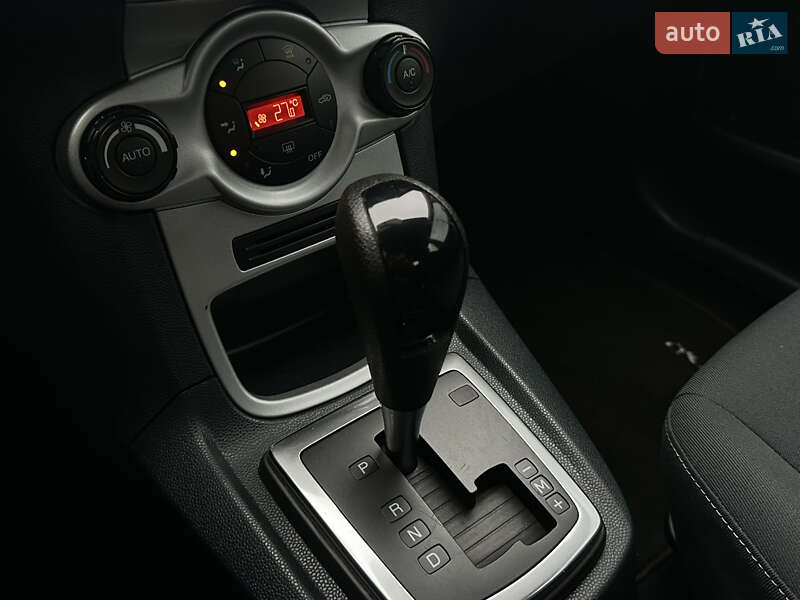 Хэтчбек Ford Fiesta 2011 в Харькове