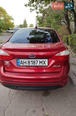 Седан Ford Fiesta 2016 в 