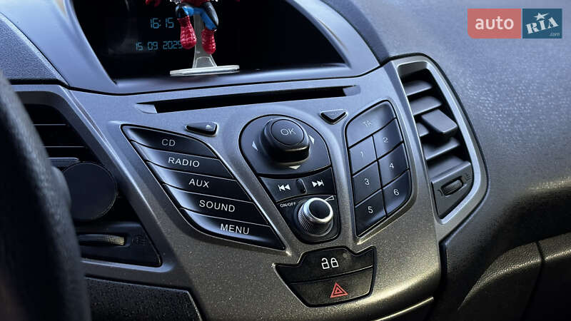 Хэтчбек Ford Fiesta 2013 в Павлограде