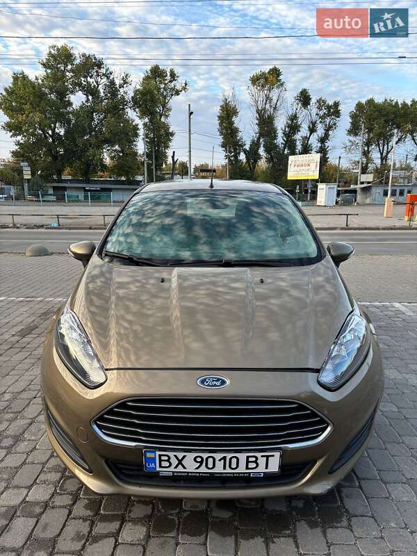 Хэтчбек Ford Fiesta 2013 в Хмельницком