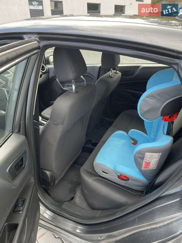 Седан Ford Fiesta 2018 в Хмельницком фото 9 Седан Ford Fiesta 2018 в Хмельницком