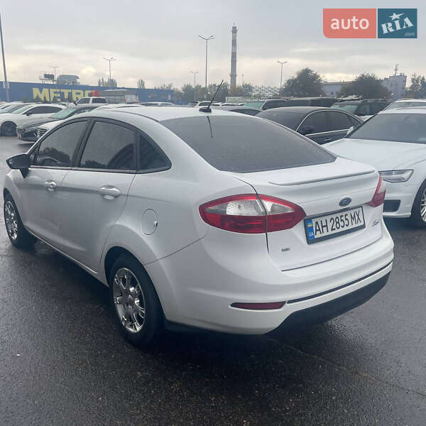 Седан Ford Fiesta 2019 в Днепре