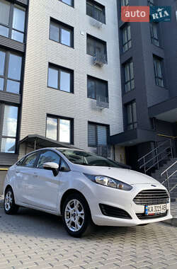 Седан Ford Fiesta 2016 в Білій Церкві