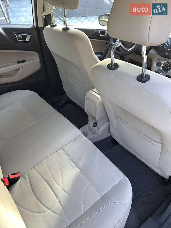 Седан Ford Fiesta 2016 в Білій Церкві фото 10 Седан Ford Fiesta 2016 в Білій Церкві