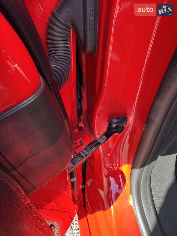 Хетчбек Ford Fiesta 2016 в Харкові фото 30 Хетчбек Ford Fiesta 2016 в Харкові