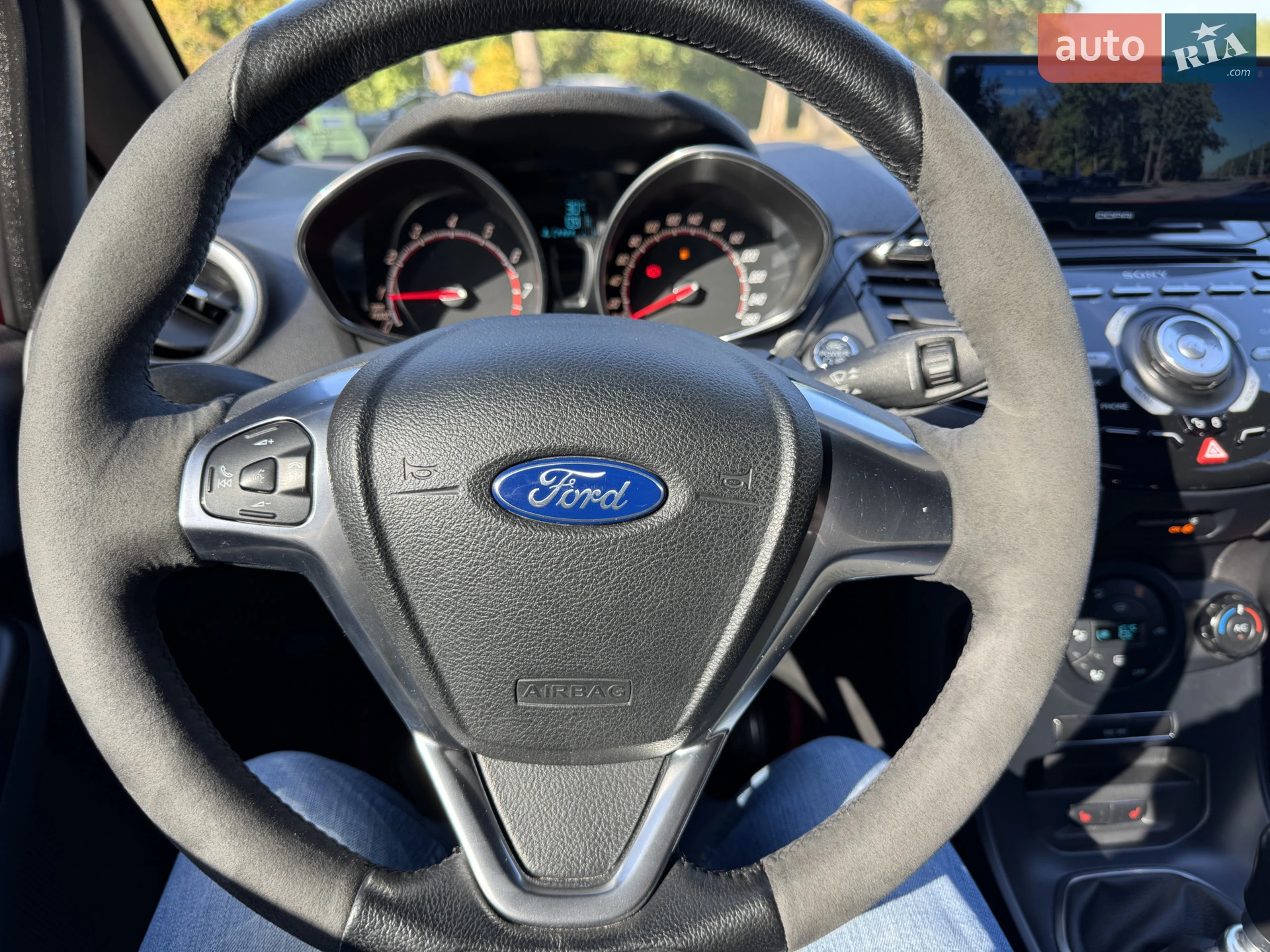 2016 Ford Fiesta - мініатюра 15