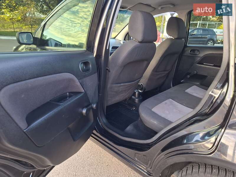 Хэтчбек Ford Fiesta 2007 в Одессе