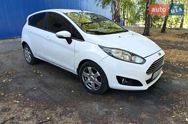 Хетчбек Ford Fiesta 2013 в 