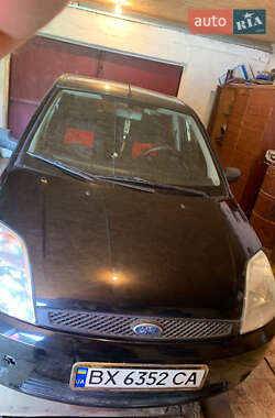 Хэтчбек Ford Fiesta 2002 в  фото 8 Хэтчбек Ford Fiesta 2002 в