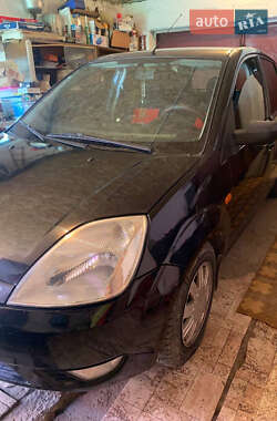 Хэтчбек Ford Fiesta 2002 в  фото 18 Хэтчбек Ford Fiesta 2002 в