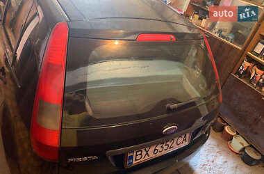Хэтчбек Ford Fiesta 2002 в  фото 23 Хэтчбек Ford Fiesta 2002 в