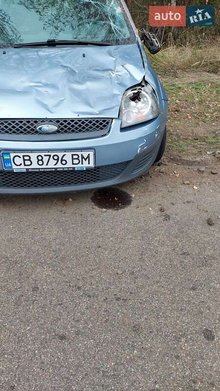 Хэтчбек Ford Fiesta 2006 в Сновске фото 10 Хэтчбек Ford Fiesta 2006 в Сновске