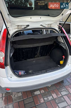 Хэтчбек Ford Fiesta 2007 в 
