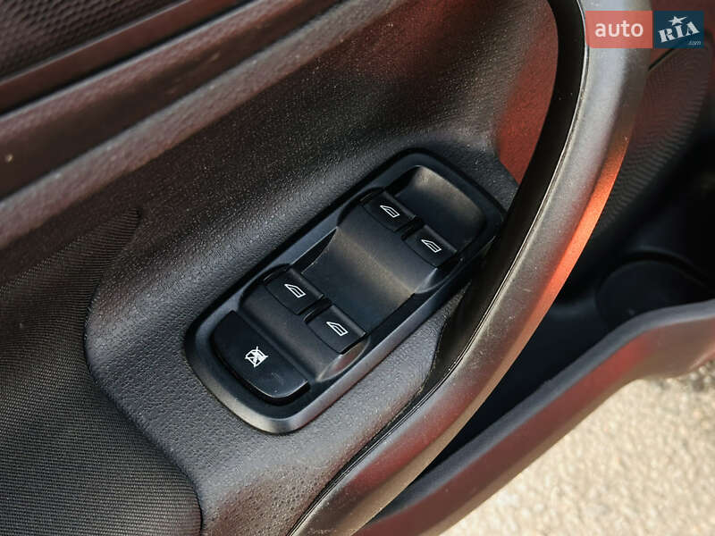 Хэтчбек Ford Fiesta 2018 в Харькове фото 26 Хэтчбек Ford Fiesta 2018 в Харькове