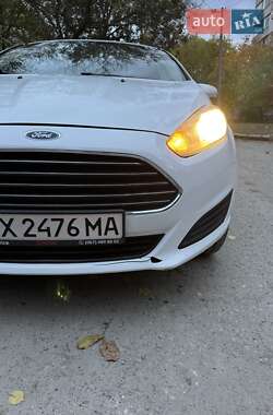Седан Ford Fiesta 2018 в 