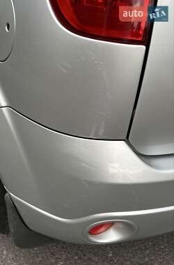 Хетчбек Ford Fiesta 2006 в 