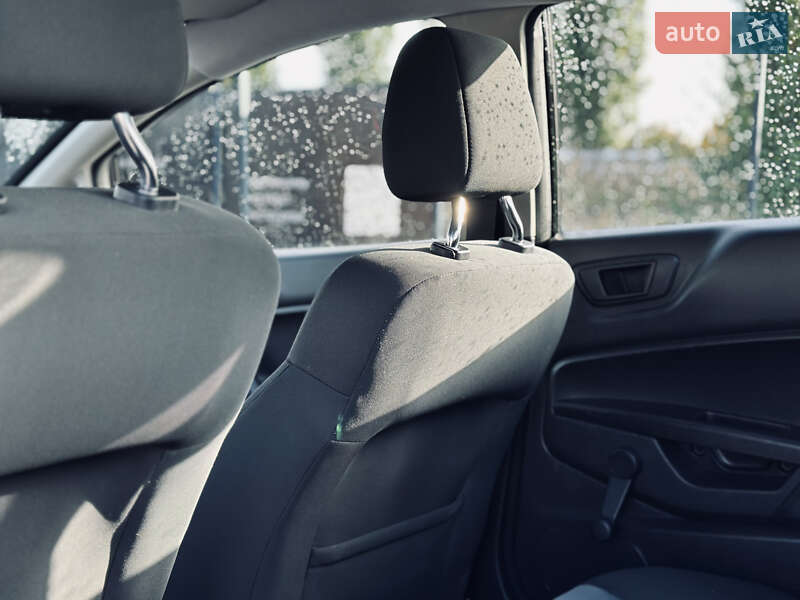 Седан Ford Fiesta 2019 в Кременчуці