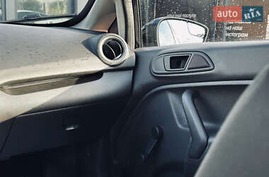 Седан Ford Fiesta 2019 в 