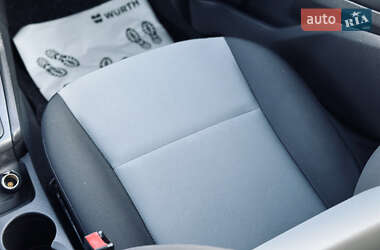 Седан Ford Fiesta 2019 в 