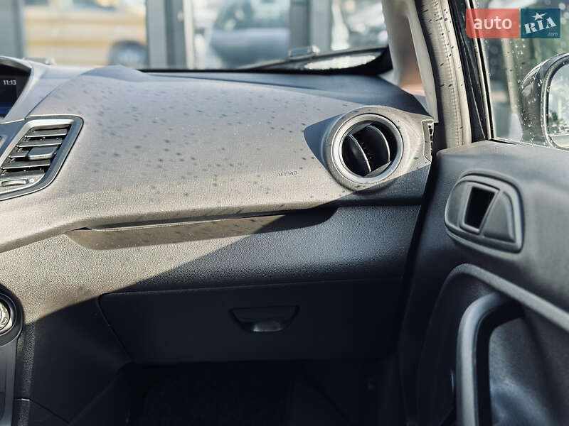 Седан Ford Fiesta 2019 в Кременчуці